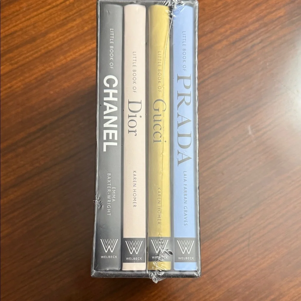 Little Guides to Style Box Set - Chanel - Dior -Gucci - Prada - NEW & Sealed - Picture 3 of 4